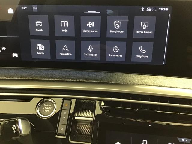 Peugeot 3008 Allure 1.2 Hybrid Electric/Gasoline 147hp 