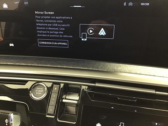 Peugeot 3008 Allure 1.2 Hybrid Electric/Gasoline 147hp 