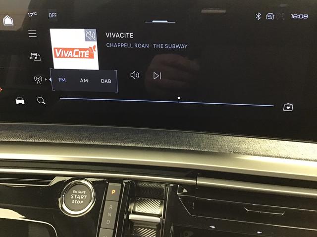 Peugeot 3008 Allure 1.2 Hybrid Electric/Gasoline 147hp 