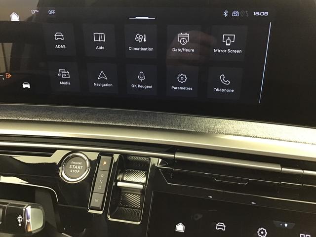 Peugeot 3008 Allure 1.2 Hybrid Electric/Gasoline 147hp 