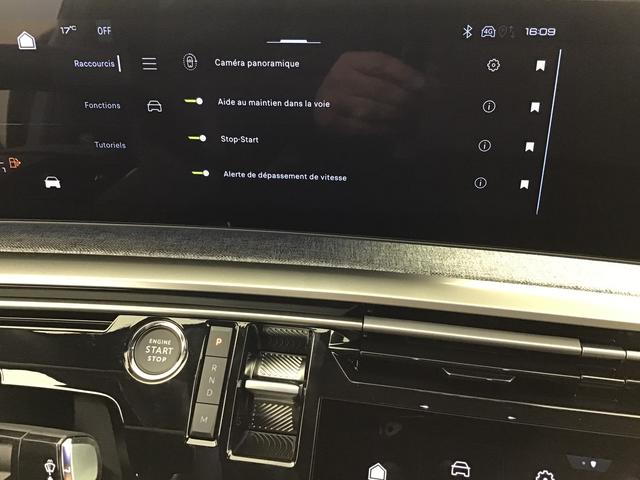 Peugeot 3008 Allure 1.2 Hybrid Electric/Gasoline 147hp 