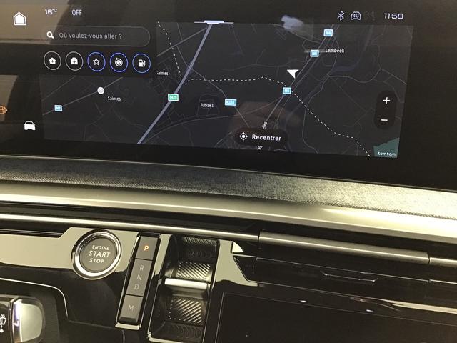 Peugeot 3008 GT 1.2 Hybrid Electric/Gasoline 147hp 