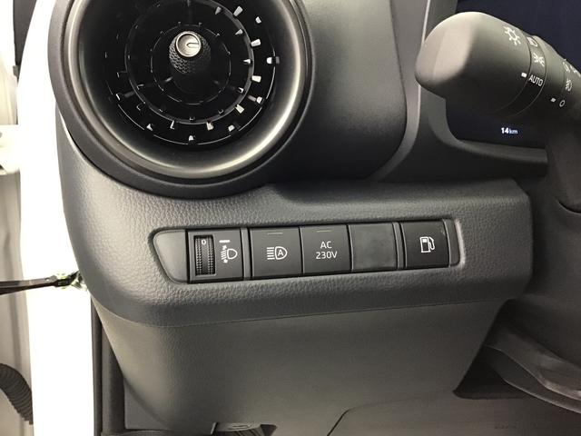 Toyota C-HR Design 2.0 Plug-in Hybrid Gasoline 228hp 