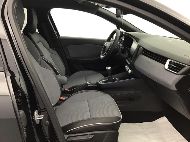 Renault Clio Techno 1.0 GASOLINE 90hp 