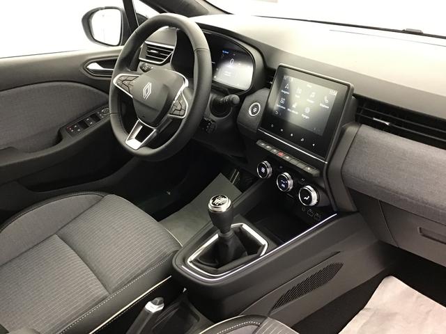 Renault Clio Techno 1.0 GASOLINE 90hp 