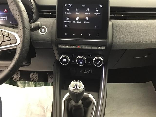 Renault Clio Techno 1.0 GASOLINE 90hp 