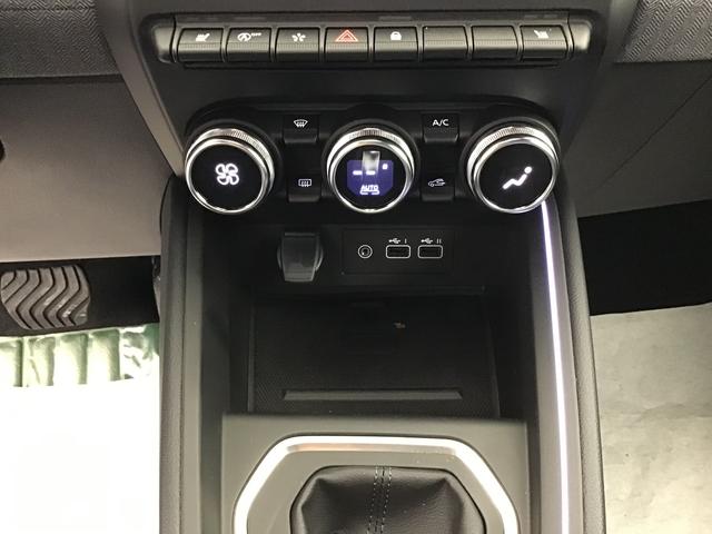 Renault Clio Techno 1.0 GASOLINE 90hp 