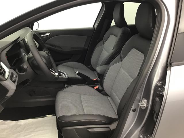 Renault Clio Techno 1.0 GASOLINE 90hp 