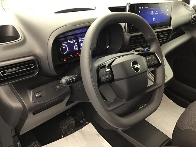 Opel Combo Cargo / Van (XL Heavy 950 kg) 1.5 DIESEL 132hp 