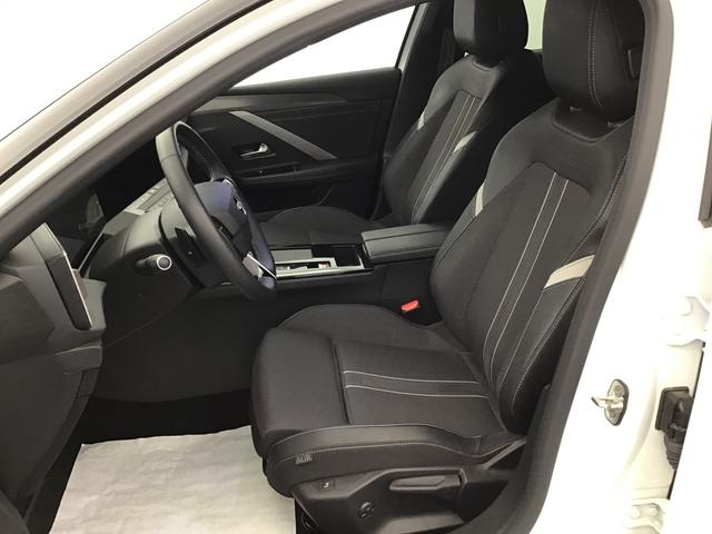 Opel Astra GS 1.6 PHEV/GASOLINE 180hp 