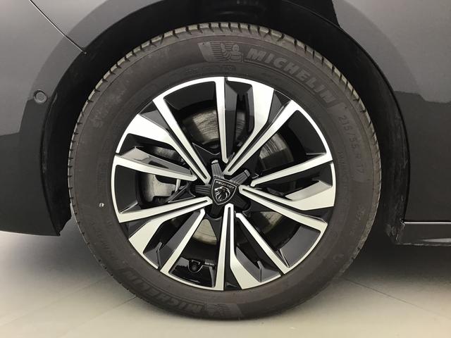 Peugeot 508 Allure 1.6 Plug-in Hybrid Gasoline 228hp 