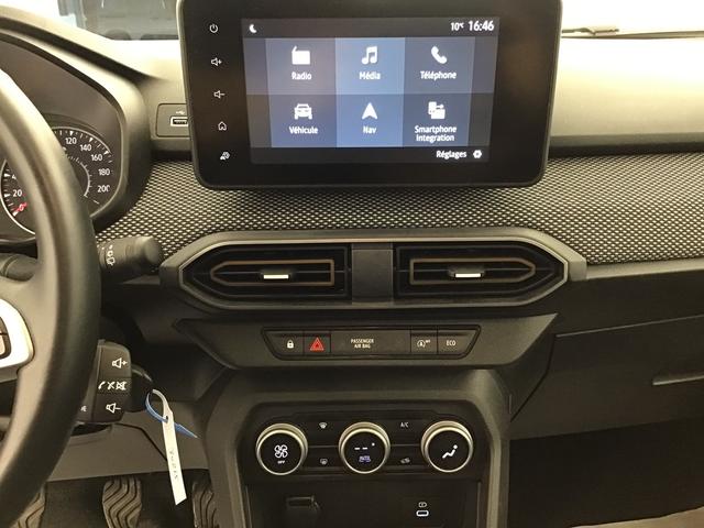 Dacia Sandero Expression 1.0 GASOLINE 90hp 