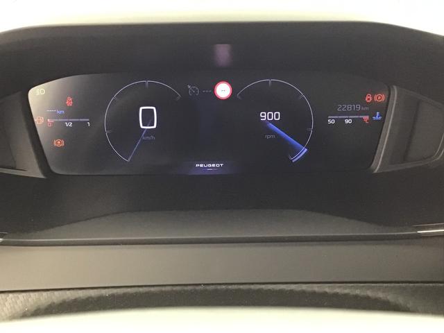 Peugeot 2008 Allure 1.2 GASOLINE 100hp 