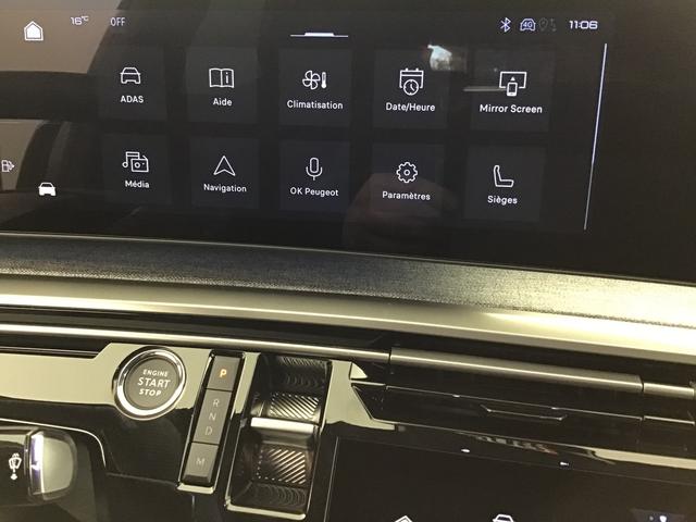 Peugeot 3008 GT 1.2 Hybrid Electric/Gasoline 147hp 