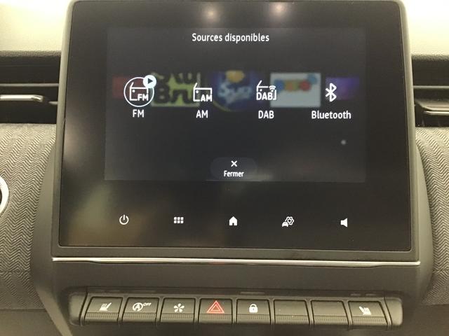 Renault Clio Techno 1.0 GASOLINE 90hp 