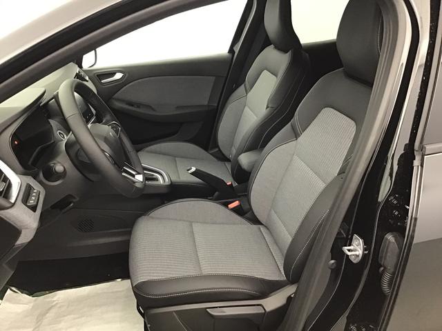 Renault Clio Techno 1.0 GASOLINE 90hp 