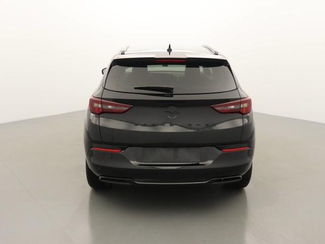 Opel Grandland GS 1.2 GASOLINE 130hp 