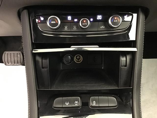 Opel Grandland GS 1.2 GASOLINE 130hp 