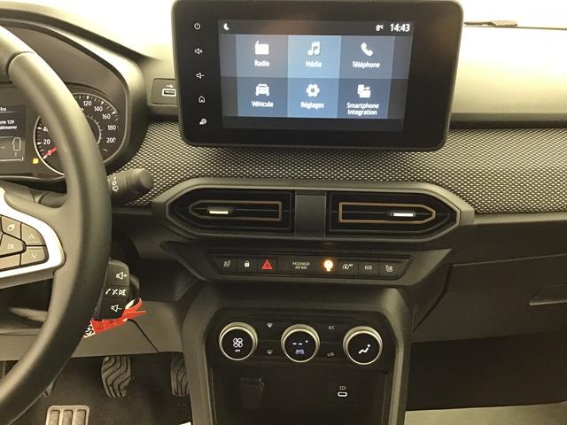 Dacia Sandero Expression 1.0 GASOLINE 90hp 