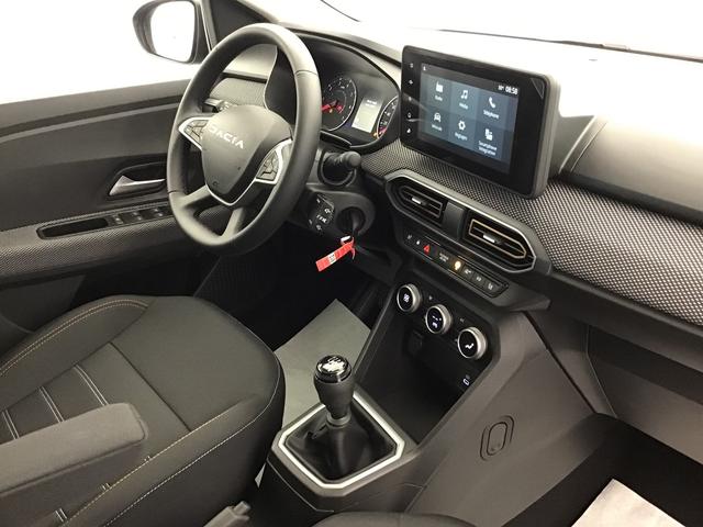 Dacia Sandero Expression 1.0 GASOLINE 90hp 