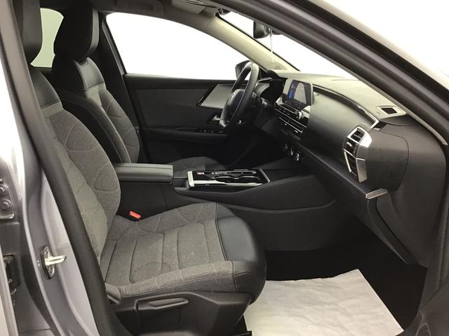 Citro&euml;n C5 X FEEL 1.2 GASOLINE 130hp 