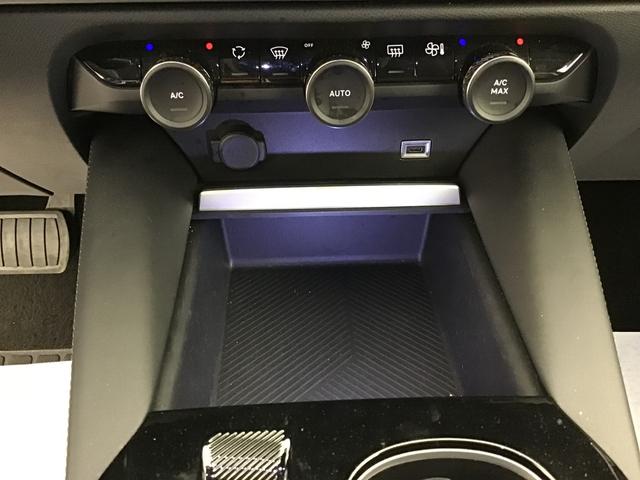 Citro&euml;n C5 X FEEL 1.2 GASOLINE 130hp 