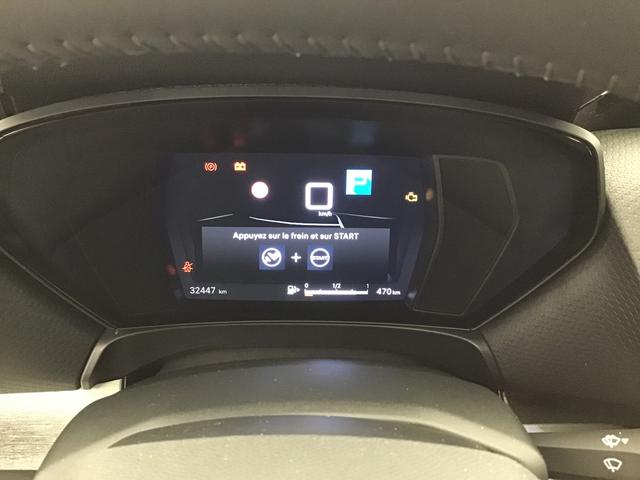 Citro&euml;n C5 X Feel 1.2 Gasoline 132hp 