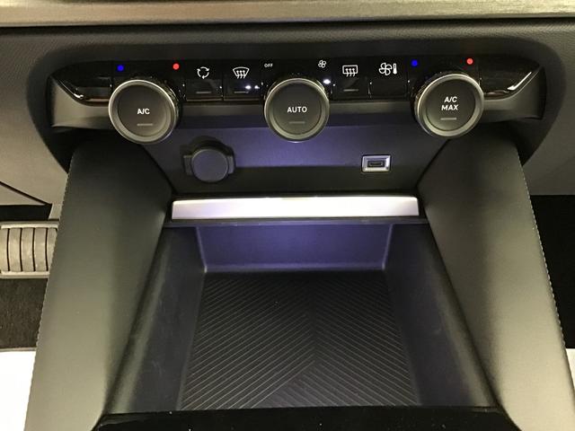 Citro&euml;n C5 X Feel 1.2 Gasoline 132hp 