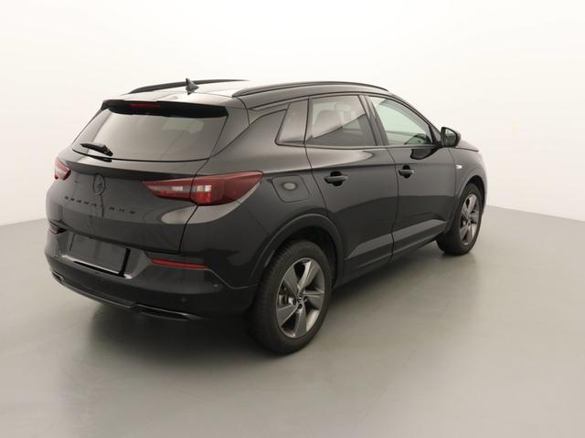 Opel Grandland GS 1.2 GASOLINE 130hp 