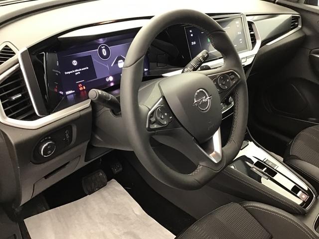 Opel Grandland GS 1.2 GASOLINE 130hp 