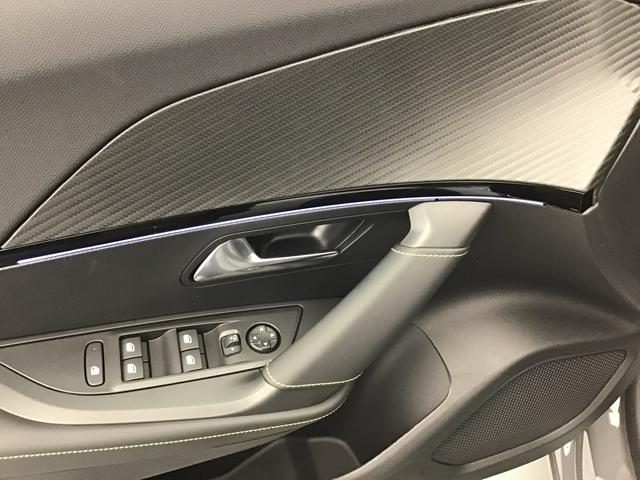 Peugeot 2008 GT 1.2 HEV/GASOLINE 136hp 