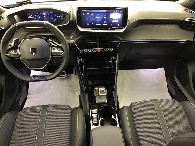 Peugeot 2008 GT 1.2 HEV/GASOLINE 136hp 