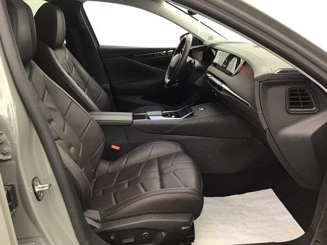 DS Automobiles 4 OPERA 1.2 Gasoline 132hp 