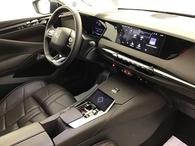 DS Automobiles 4 OPERA 1.2 Gasoline 132hp 