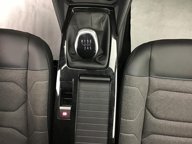 Citro&euml;n C4 FEEL PACK 1.2 GASOLINE 130hp 