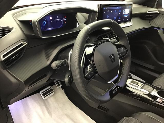 Peugeot 2008 GT 1.2 HEV/GASOLINE 136hp 