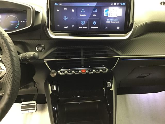 Peugeot 2008 GT 1.2 HEV/GASOLINE 136hp 
