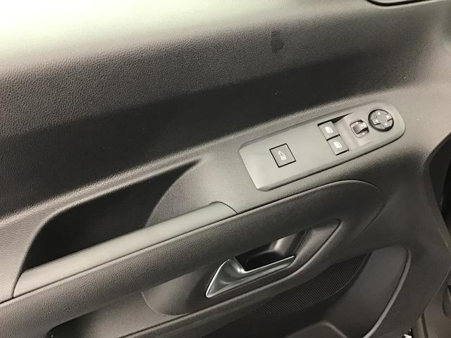 Peugeot Partner Kastenwagen Standard 1.5 DIESEL 130hp 