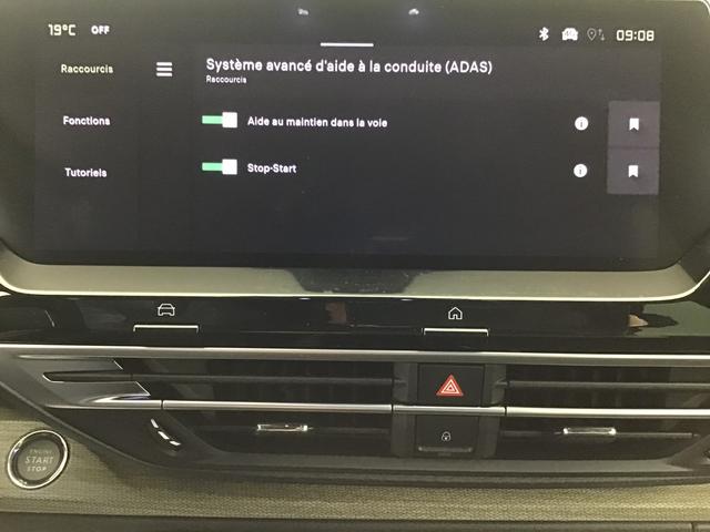 Citro&euml;n C5 X Plus 1.2 Gasoline 132hp 