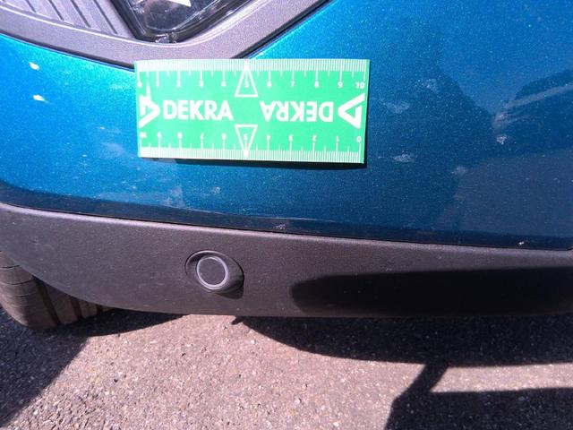 Peugeot 2008 Allure 1.2L 3-cylinder Gasoline (100 hp) S&S, 6-speed manual 