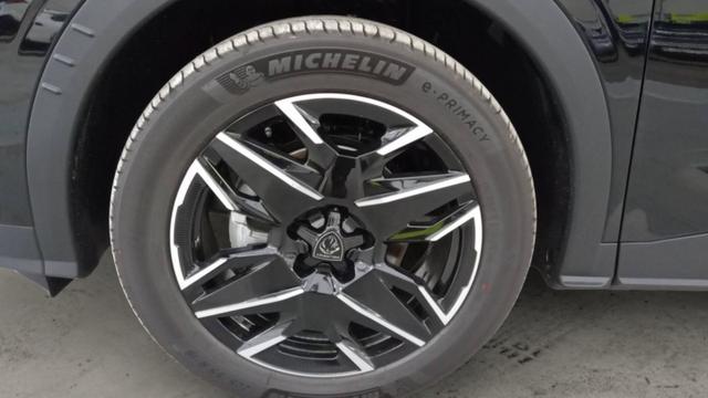 Peugeot 3008 Allure Hybrid 136 (e-DCS6) 