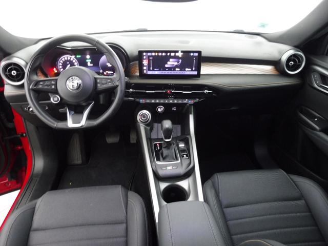 Alfa Romeo Tonale TI 1.3L Plug-in Hybrid (PHEV) 280 hp 