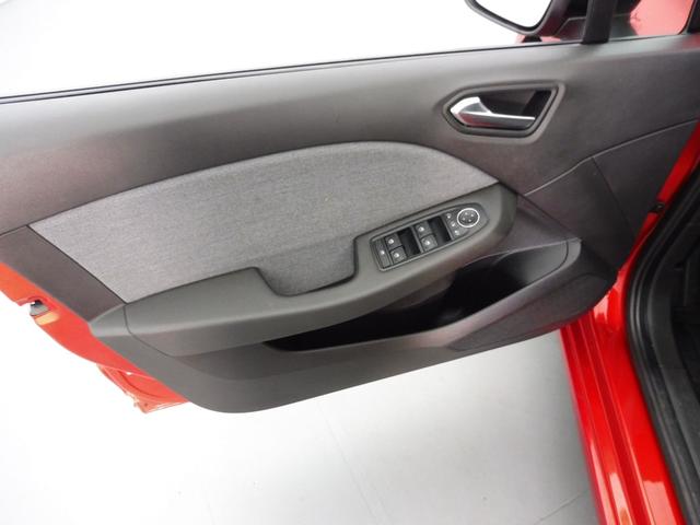 Renault Clio Techno 1.0L TCe (Turbo) 90 hp 