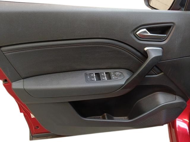 Renault Captur Techno 1.0L TCe (Turbo) 90 hp 