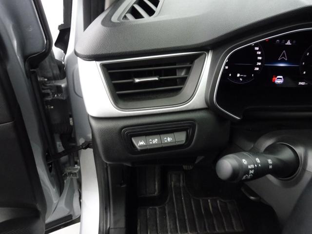 Renault Captur Techno 1.0L TCe (Turbo) 90 hp 