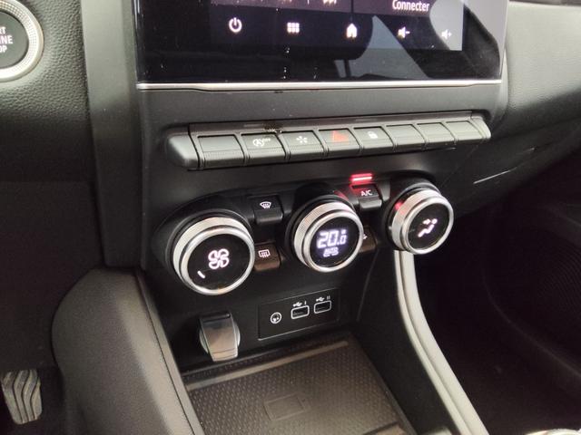 Renault Captur Techno 1.0L TCe Turbo (90 hp) 