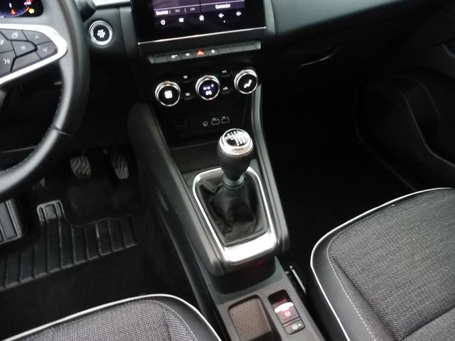 Renault Captur Techno 1.0L TCe (Turbo) 90 hp 