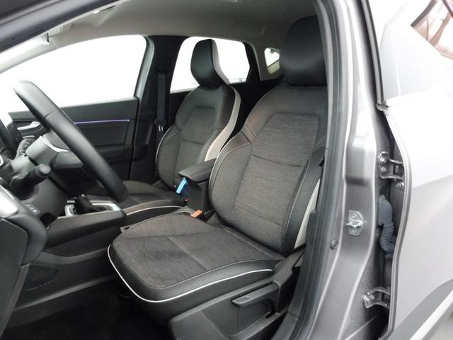 Renault Captur Techno 1.0L TCe (Turbo) 90 hp 