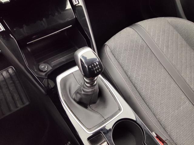 Peugeot 208 Allure 1.2L 100 hp (S&S) 