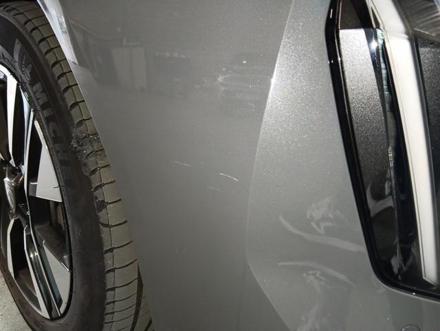 Peugeot 208 Allure 1.2L 100 hp (S&S) 